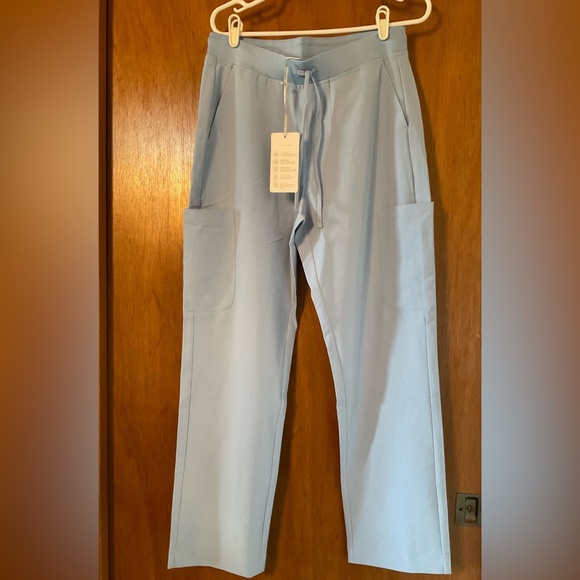 Mandala Women’s Nordic Blue Cargo Scrub Pants Size M - Picture 1 of 6